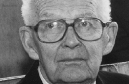 DAMUŠIS Adolfas