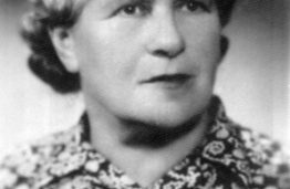 LASTIENĖ Petronėlė