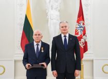 Algimantas Fedaravičius su Lietuvos respublikos Prezidentu
